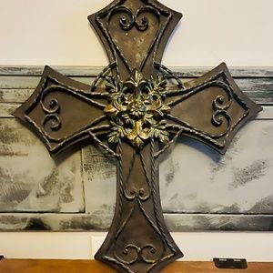 Large metal Cross